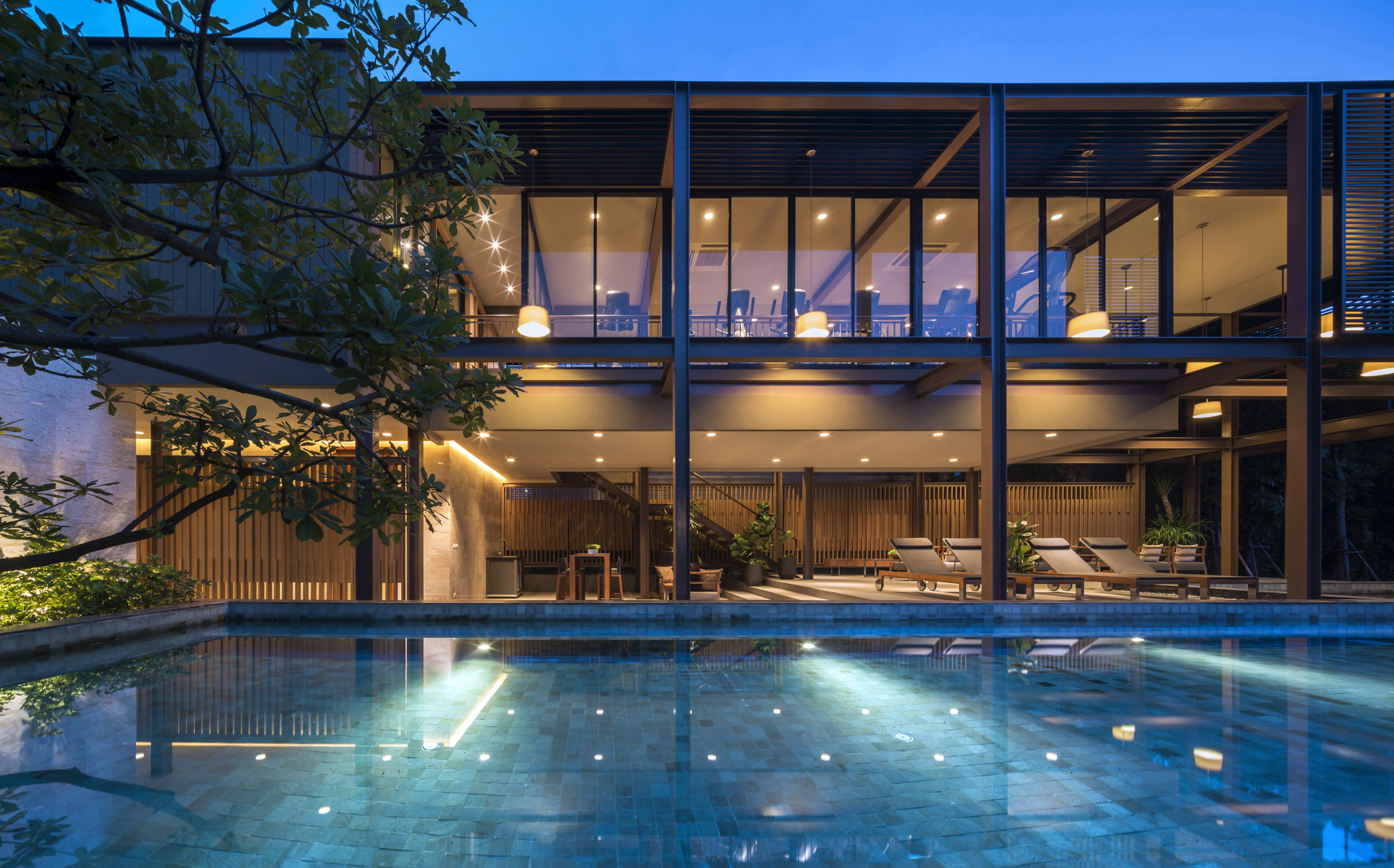 Swimming Pool...ทำไมต้องสระน้ำเกลือ